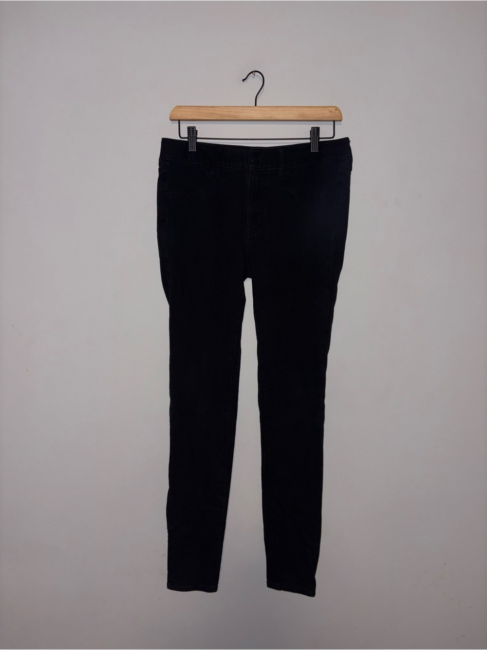 American Eagle | Black Jeggings | Size 6